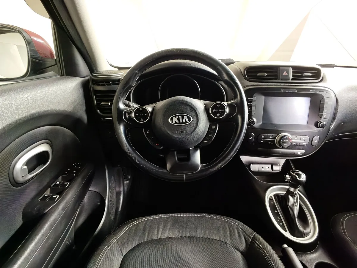 Kia Soul 1.6 CRDi AT (128 л.с.) Черный в АВИЛОН. Слайд №19