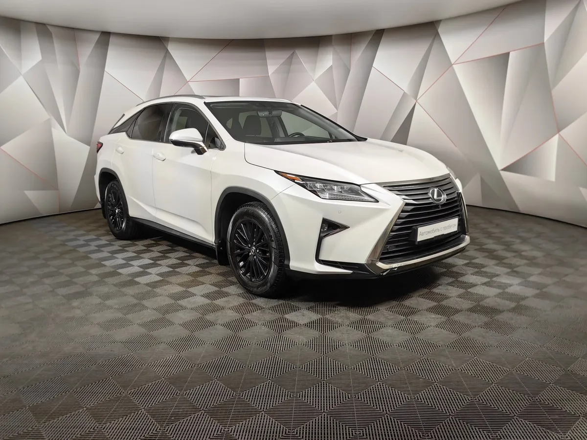 Lexus RX 200t AT AWD (238 л.с.) Executive Белый в АВИЛОН. Слайд №3