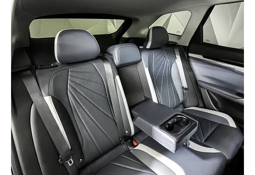 Geely Atlas 2.0T 7DCT 2WD (200 л.с.) Flagship Sport Зеленый в АВИЛОН. Слайд №16