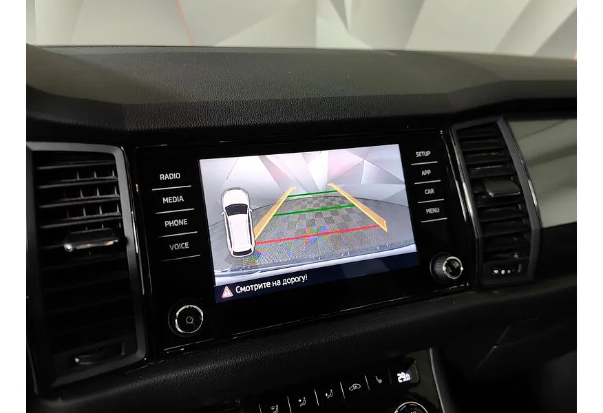 Skoda Kodiaq 1.4 TSI DSG (150 л.с.) Серебристый в АВИЛОН. Слайд №19