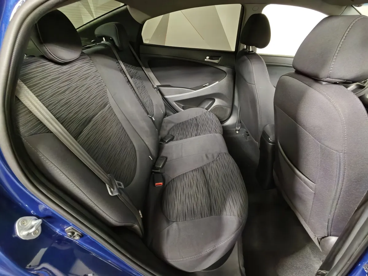 Hyundai Solaris 1.6 AT (123 л.с.) Comfort Синий в АВИЛОН. Слайд №13