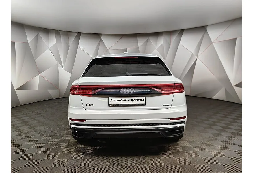 Audi Q8 45 TDI Tiptronic quattro (249 л.с.) Белый в АВИЛОН. Слайд №8