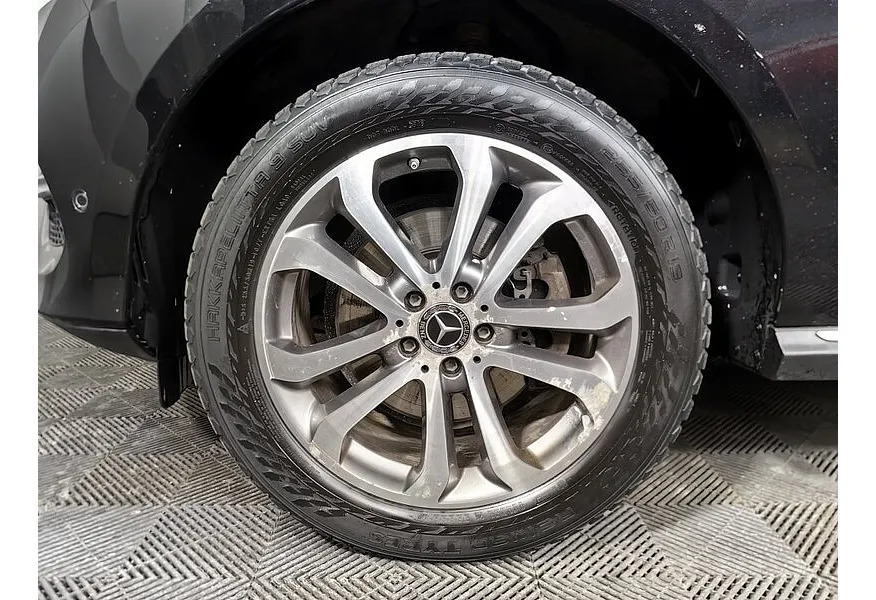 Mercedes-Benz GLE 350 d 4MATIC 9G-TRONIC (249 л.с.) Особая серия Черный в АВИЛОН. Слайд №9