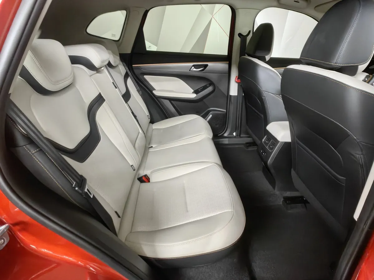 Haval Jolion 1.5 DCT 4WD (150 л.с.) Tech Plus Красный в АВИЛОН. Слайд №15