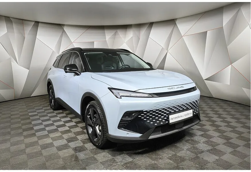 BAIC X55 1.5T DCT (177 л.с.) Elite (LV4) Серый в АВИЛОН. Слайд №3