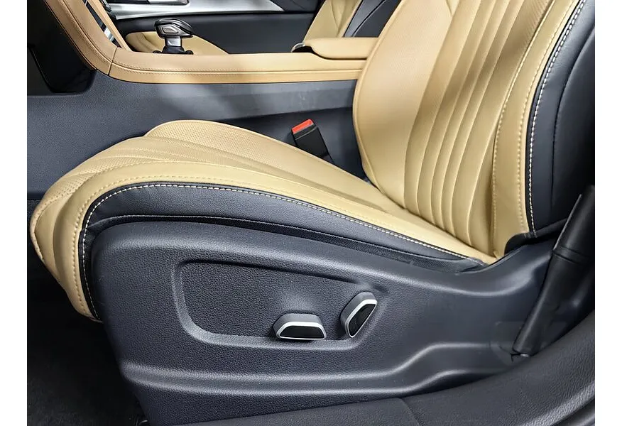 Hongqi H5 2.0 AT (218 л.с.) Comfort Plus Белый в АВИЛОН. Слайд №12