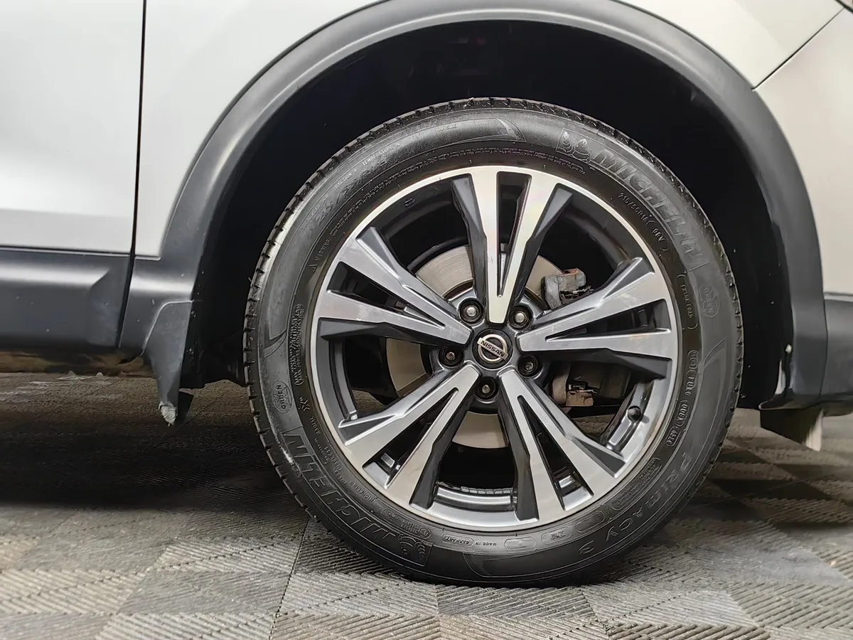 Nissan Qashqai 2.0 CVT AWD (141 л.с.) Серый в АВИЛОН. Слайд №9