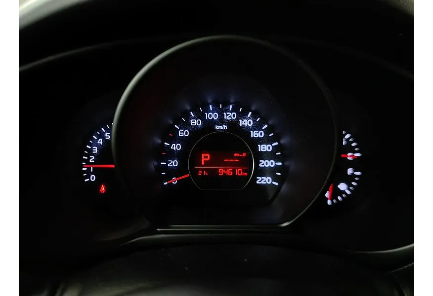 Kia Soul 1.6 AT (124 л.с.) Белый в АВИЛОН. Слайд №18