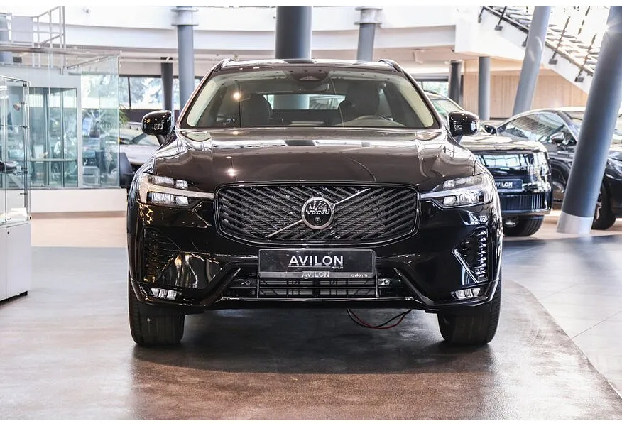 АВИЛОН - Volvo XC60 2.0 B5 8AT AWD (300 л.с.) Plus Черный - slide 1