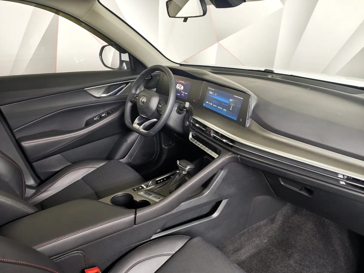 Changan CS35PLUS 1.4T 7DCT (149 л.с.) Tech Белый в АВИЛОН. Слайд №13