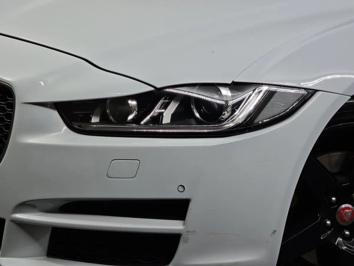 Jaguar XE 2.0 D AT (180 л.с.) Prestige Белый в АВИЛОН. Слайд №10