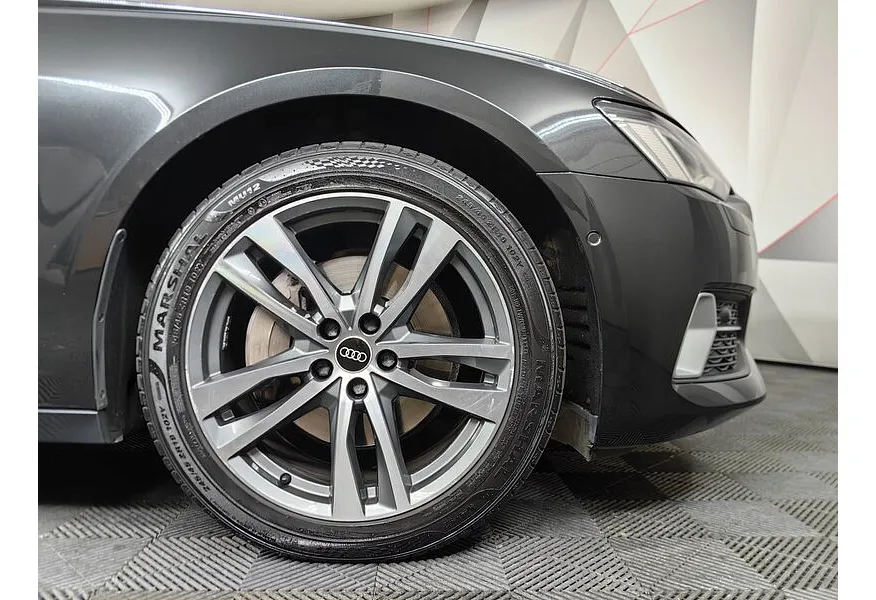 Audi A6 45 TFSI quattro S tronic (245 л.с.) Design Черный в АВИЛОН. Слайд №21