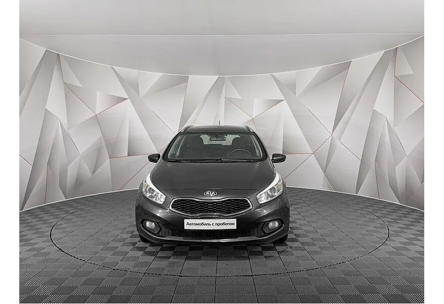 Kia Ceed 1.6 AT (130 л.с.) Classic Серый в АВИЛОН. Слайд №7