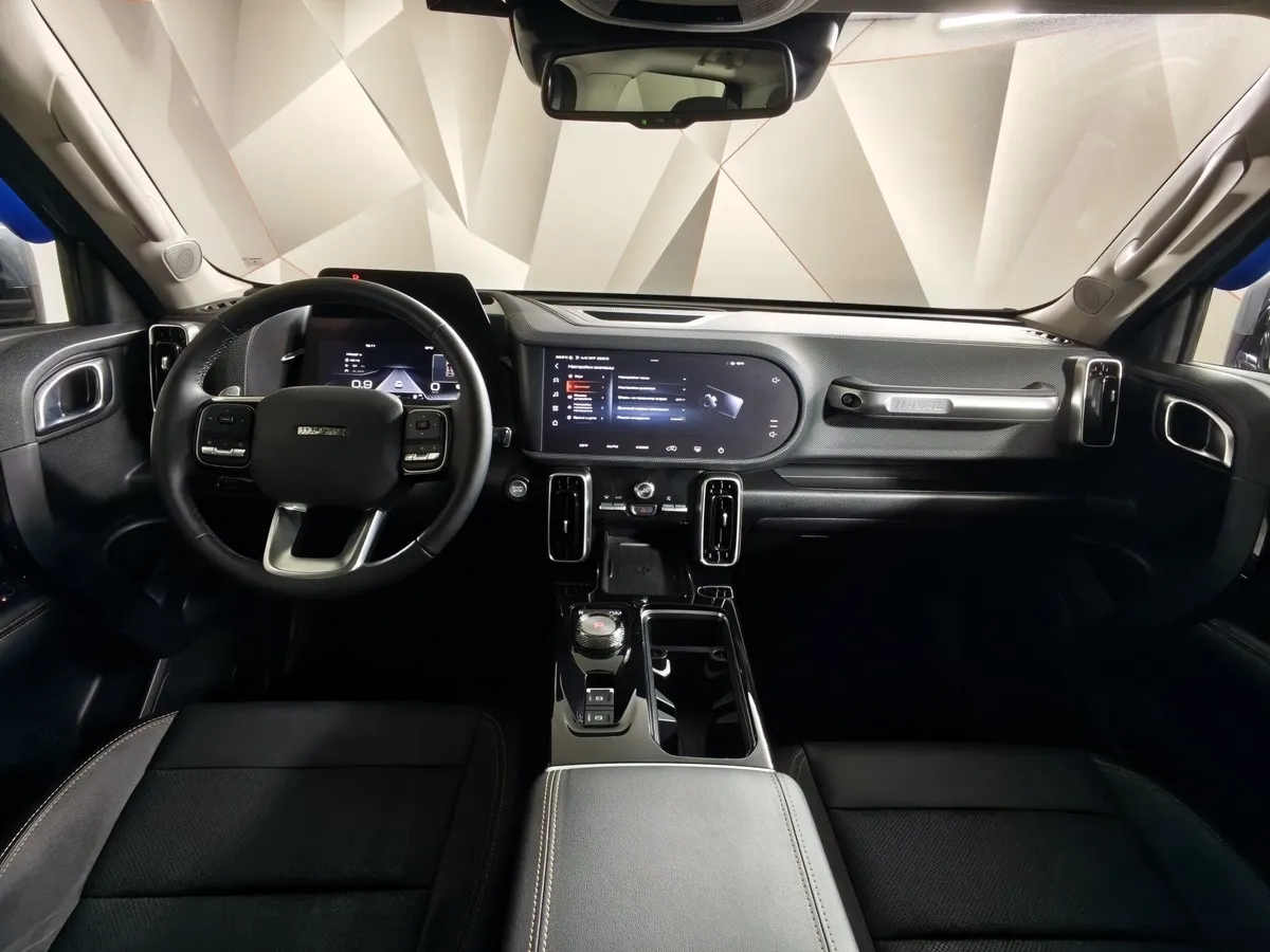 Haval Dargo  2.0T AWD 7DCT (192 л.с.) Tech Plus Серый в АВИЛОН. Слайд №14