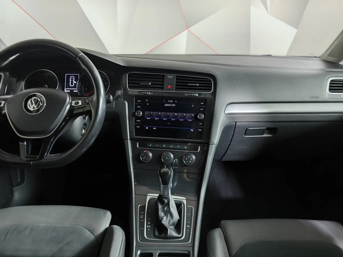 Volkswagen Golf E AT (115 л.с.) Синий в АВИЛОН. Слайд №15