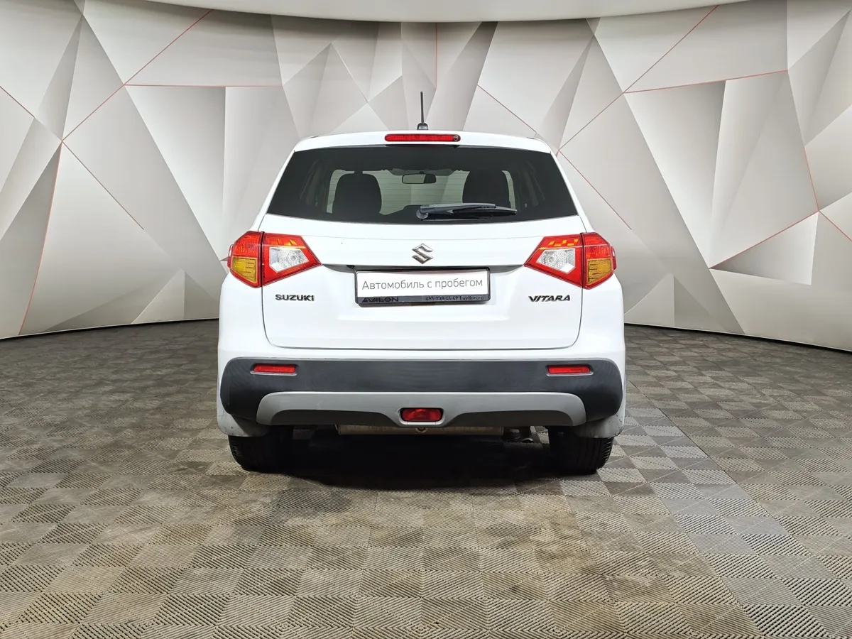 Suzuki Vitara 1.6 AT (117 л.с.) Белый в АВИЛОН. Слайд №8