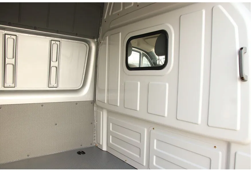 LIVE. Слайд №12