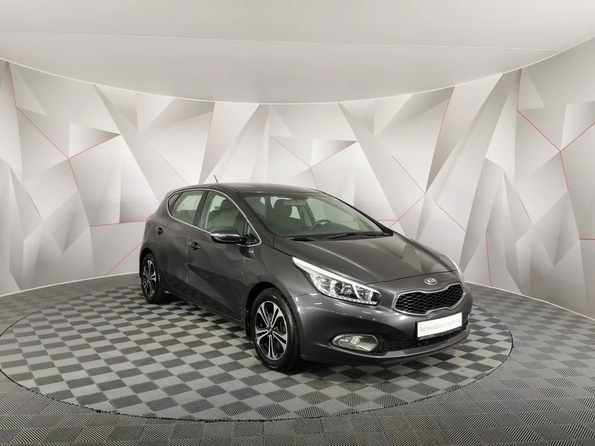 Kia Ceed 1.6 AT (129 л.с.) Luxe Серый в АВИЛОН. Слайд №3