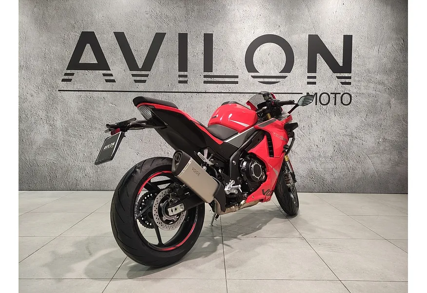 LIVE. Слайд №6