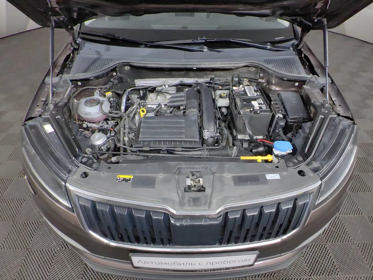 Skoda Karoq 1.4 AT FWD (150 л.с.) Ambition Коричневый в АВИЛОН. Слайд №11