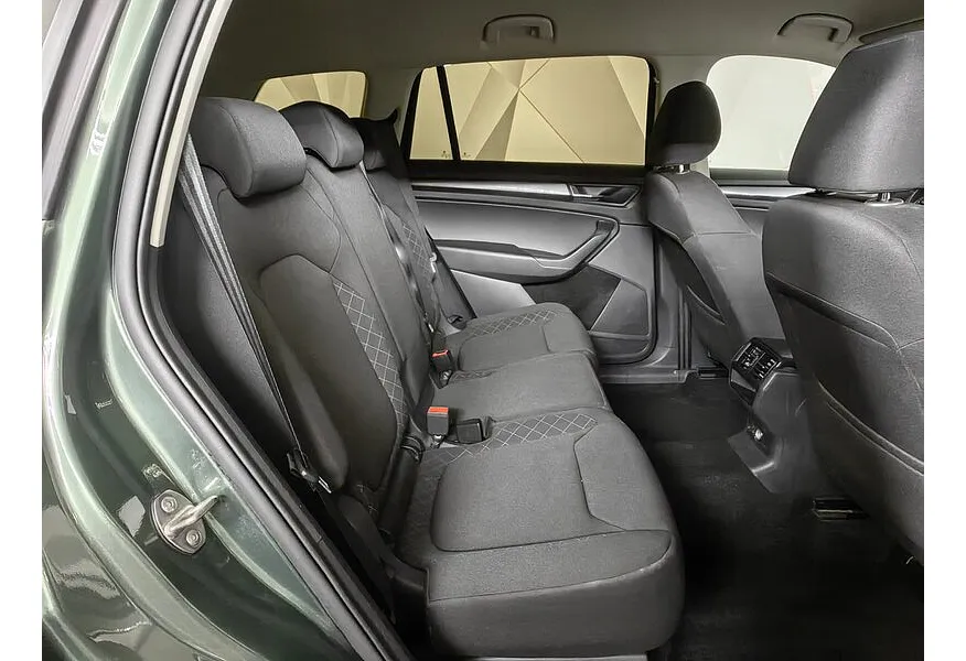 Skoda Kodiaq 1.4 TSI DSG (150 л.с.) Зеленый в АВИЛОН. Слайд №10