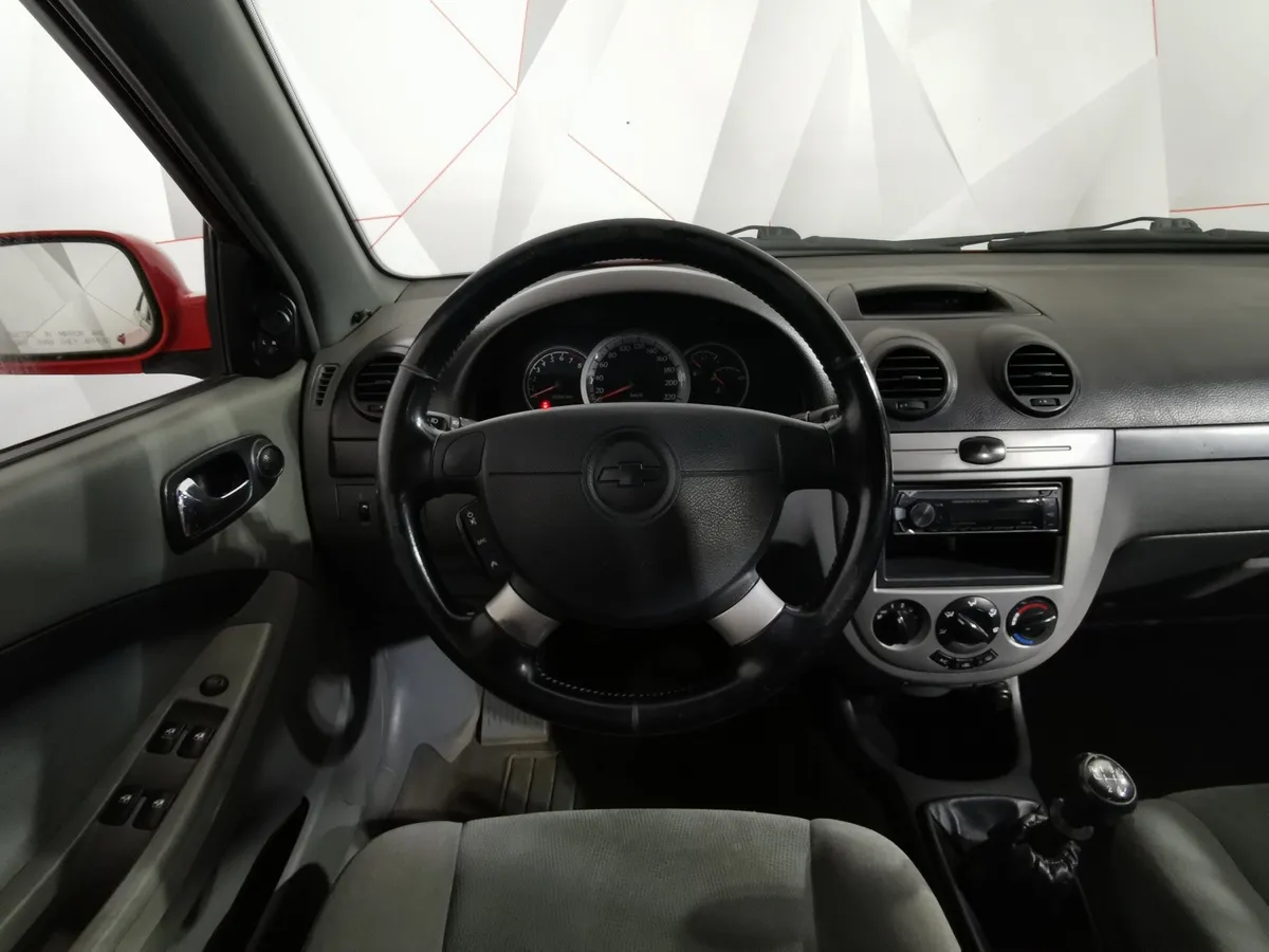 Chevrolet Lacetti 1.6 MT (109 л.с.) Красный в АВИЛОН. Слайд №18