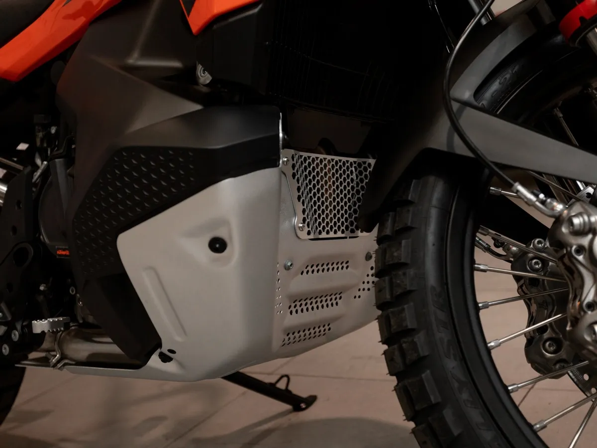 KTM 790 Adventure 799 см³ (95 л.с.) (95) 799 Оранжевый в АВИЛОН. Слайд №14