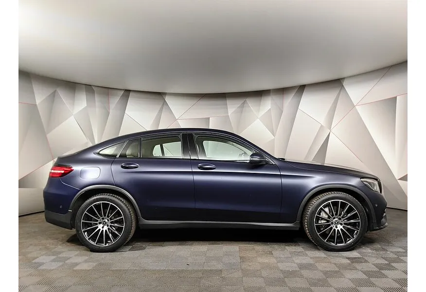 Mercedes-Benz GLC Купе 300 9G-TRONIC 4MATIC (245 л.с.) Sport Синий в АВИЛОН. Слайд №6