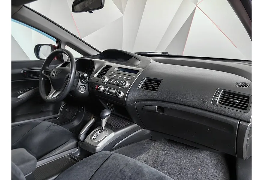 Honda Civic 1.8 I-SHIFT (140 л.с.) Красный в АВИЛОН. Слайд №11 Honda Civic 1.8 I-SHIFT (140 л.с.) Красный в АВИЛОН. Слайд №11