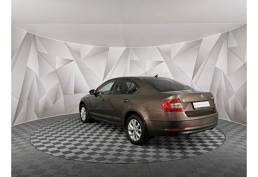 Skoda Octavia 1.6 AT (110 л.с.) Коричневый в АВИЛОН. Слайд №4