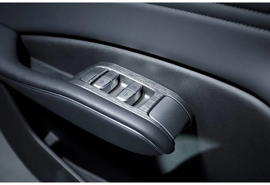 OMODA C7 1.6 DCT 4WD (150 л.с.) Active Серый в АВИЛОН. Слайд №18