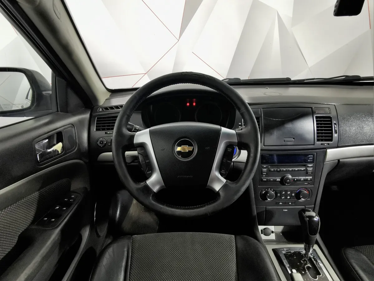 Chevrolet Epica 2.0 AT (143 л.с.) Серый в АВИЛОН. Слайд №17