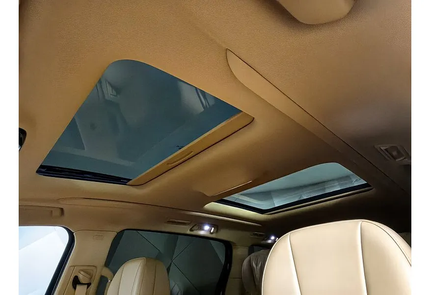 Voyah Dream EVR 1.5 AT AWD (395 л.с.) Черный в АВИЛОН. Слайд №19