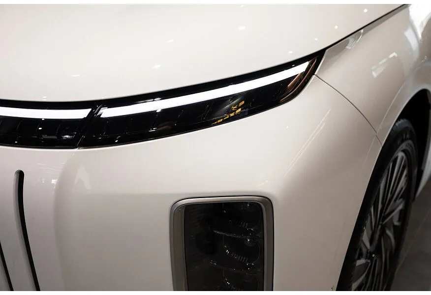 EXEED Exlantix ET 1.5 AT 4WD (469 л.с.) Белый в АВИЛОН. Слайд №21