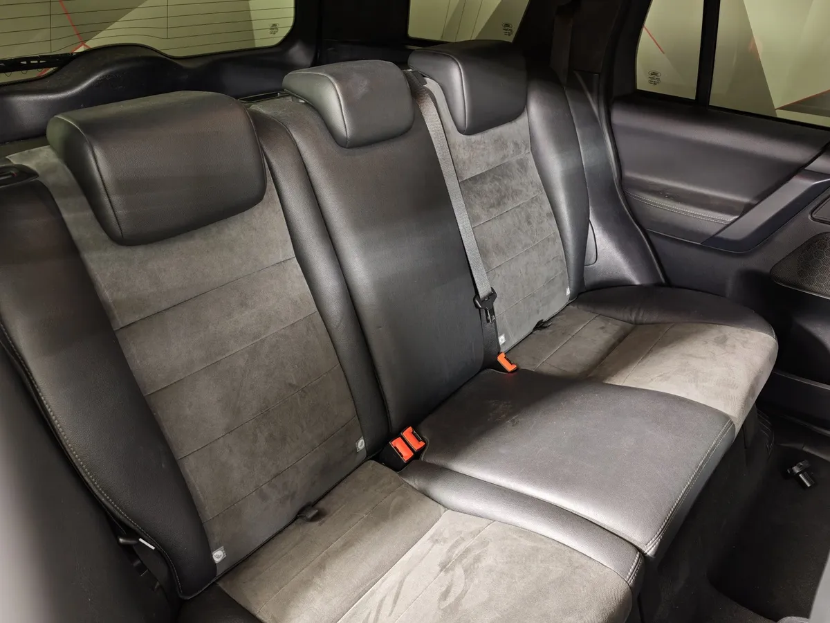 Land Rover Freelander 2.2 SD4 AT 4WD (190 л.с.) HSE Черный в АВИЛОН. Слайд №15