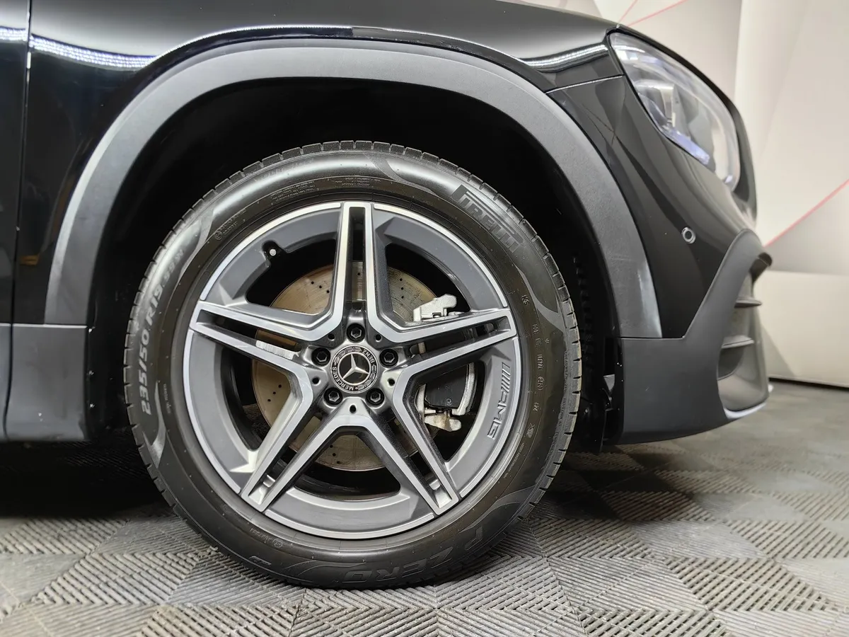 Mercedes-Benz GLB 250 8G-DCT 4MATIC (224 л.с.) Sport Limited Черный в АВИЛОН. Слайд №9