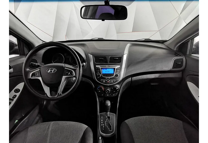 Hyundai Solaris 1.4 AT (100 л.с.) Active Plus Черный в АВИЛОН. Слайд №13