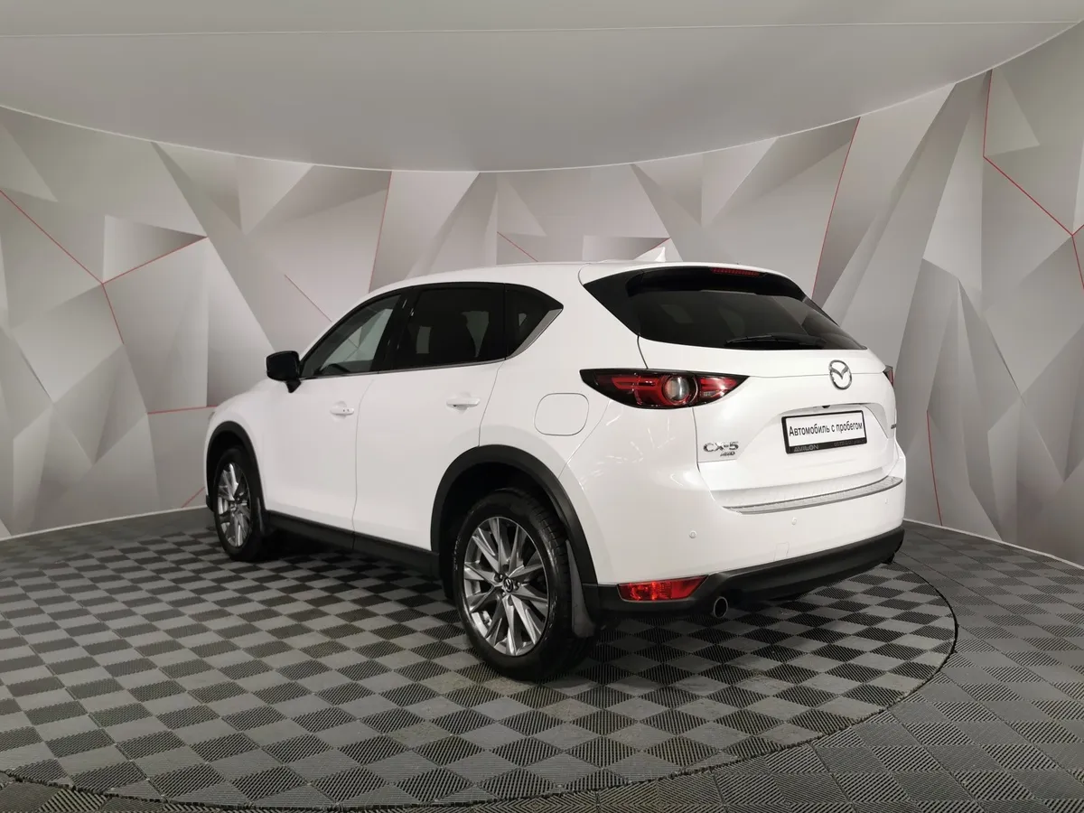 Mazda CX-5 2.5 AT AWD (194 л.с.) Белый в АВИЛОН. Слайд №4