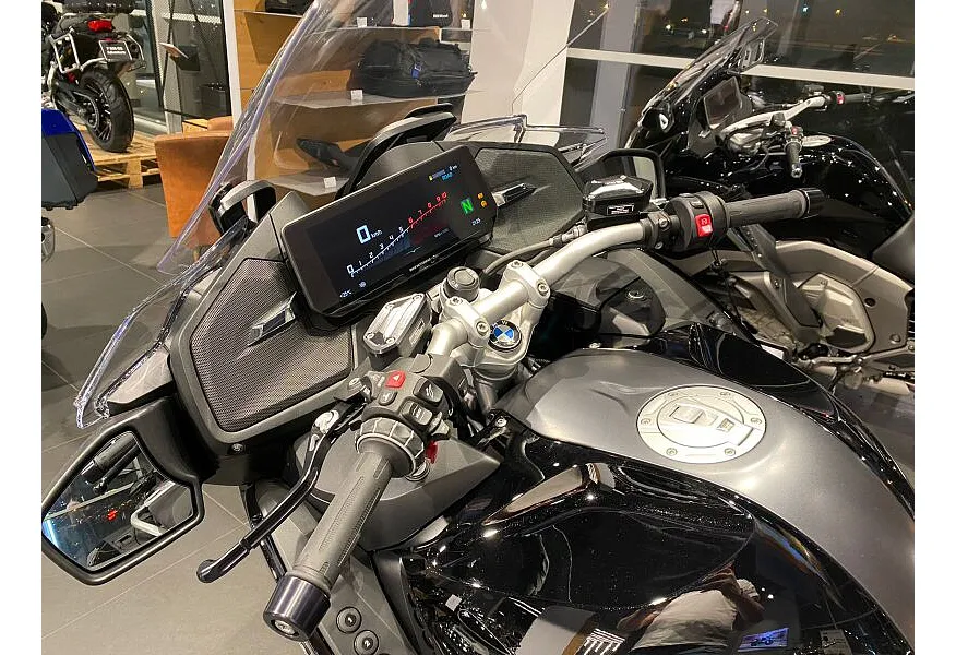АВИЛОН - BMW Motorrad R 1250 RT R 1250 RT 1254 см³ (136) 1254 Черный - slide 7