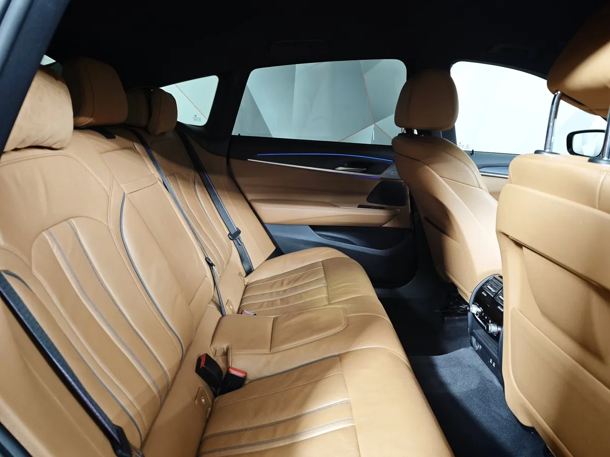 BMW 6 серия 630d xDrive Steptronic (249 л.с.) M Sport Pro Белый в АВИЛОН. Слайд №14