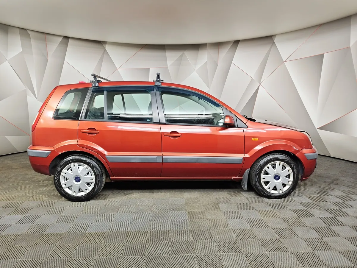 Ford Fusion 1.6 AT (100 л.с.) Elegance Красный в АВИЛОН. Слайд №6