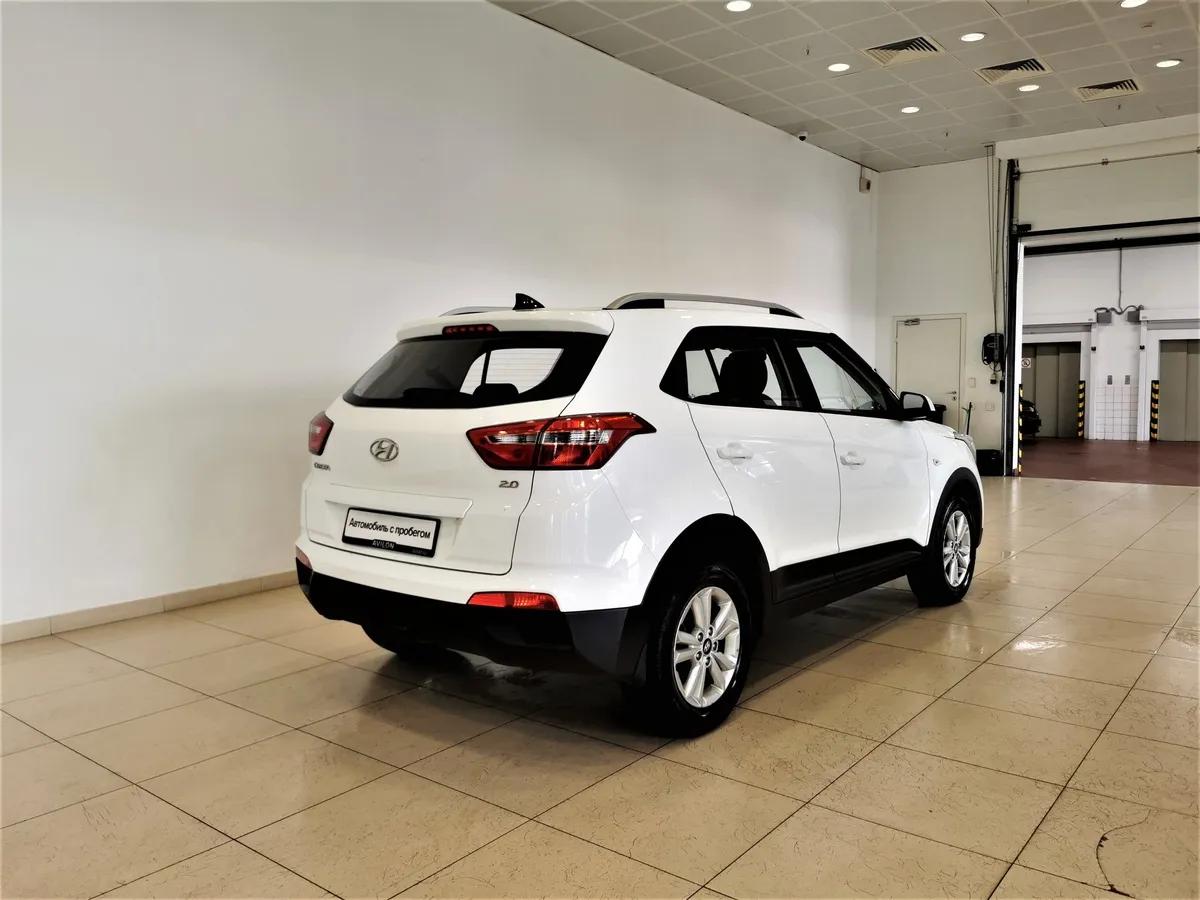 Hyundai Creta 2.0 AT AWD (149 л.с.) Travel + Advanced Белый в АВИЛОН. Слайд №2