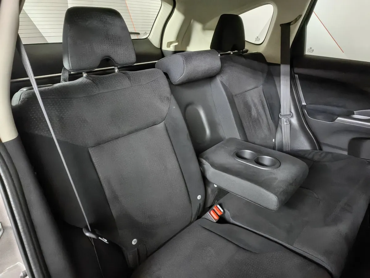 Honda CR-V 2.0 CVT 4WD (150 л.с.) Elegance Серый в АВИЛОН. Слайд №16 Honda CR-V 2.0 CVT 4WD (150 л.с.) Elegance Серый в АВИЛОН. Слайд №16