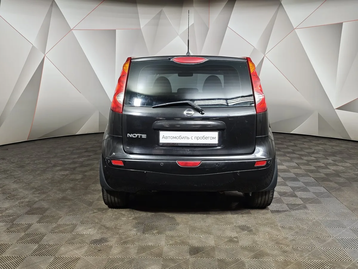 Nissan Note 1.6 AT (110 л.с.) Черный в АВИЛОН. Слайд №8
