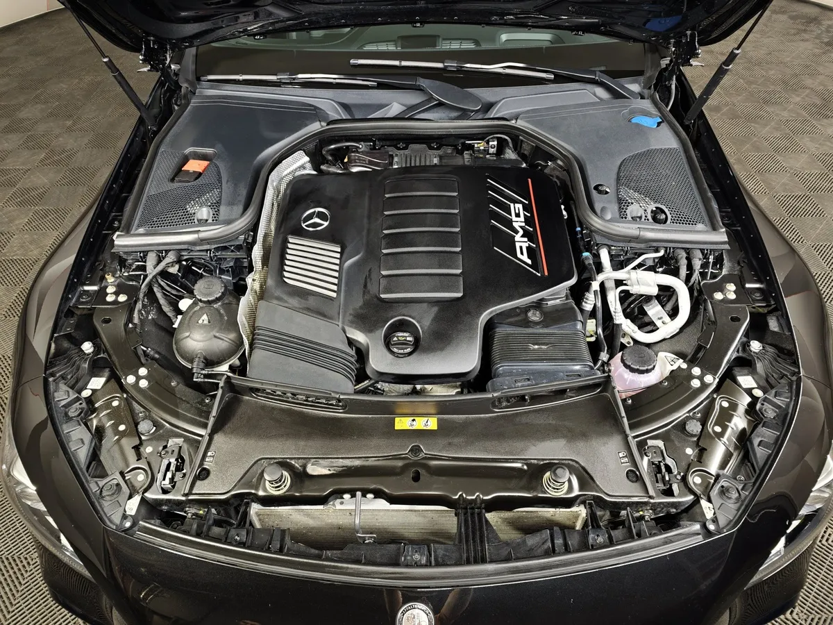 Mercedes-Benz AMG GT 43 4MATIC SPEEDSHIFT TCT 9G (367 л.с.) Особая серия в АВИЛОН. Слайд №11