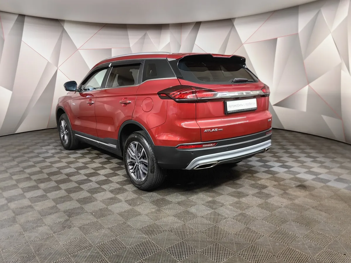 Geely Atlas Pro 1.5T 7DCT AWD (177 л.с.) Flagship Красный в АВИЛОН. Слайд №4