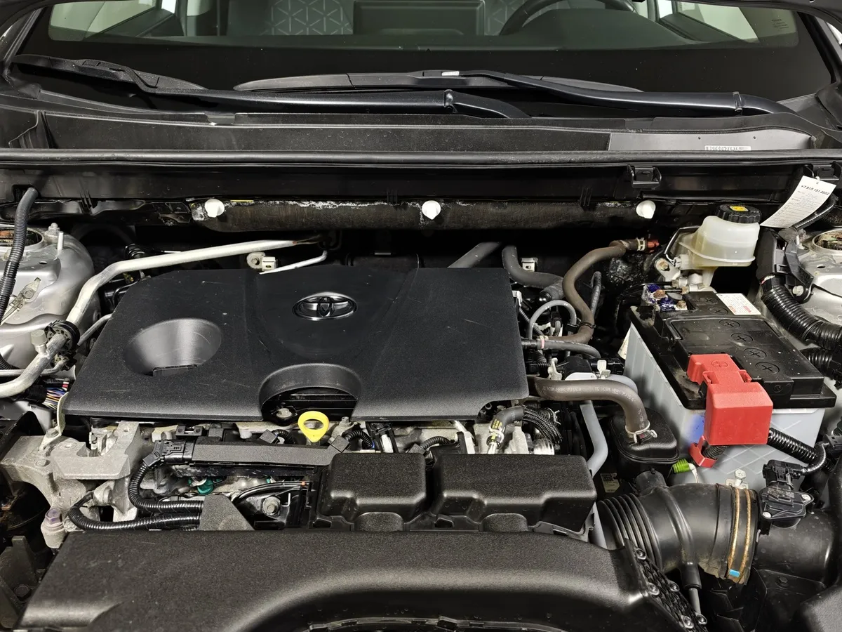 Toyota RAV4 2.0 CVT (149 л.с.) Комфорт Серый в АВИЛОН. Слайд №11