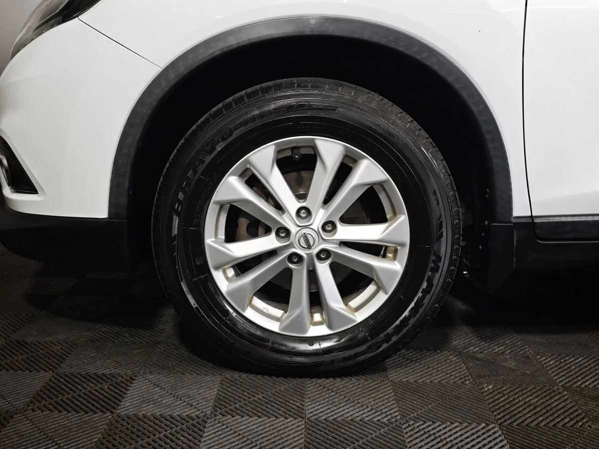 Nissan X-Trail 2.0 CVT AWD (144 л.с.) Белый в АВИЛОН. Слайд №9