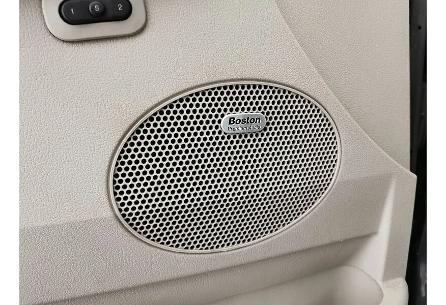 Jeep Grand Cherokee 4.7 AT AWD (305 л.с.) Черный в АВИЛОН. Слайд №21