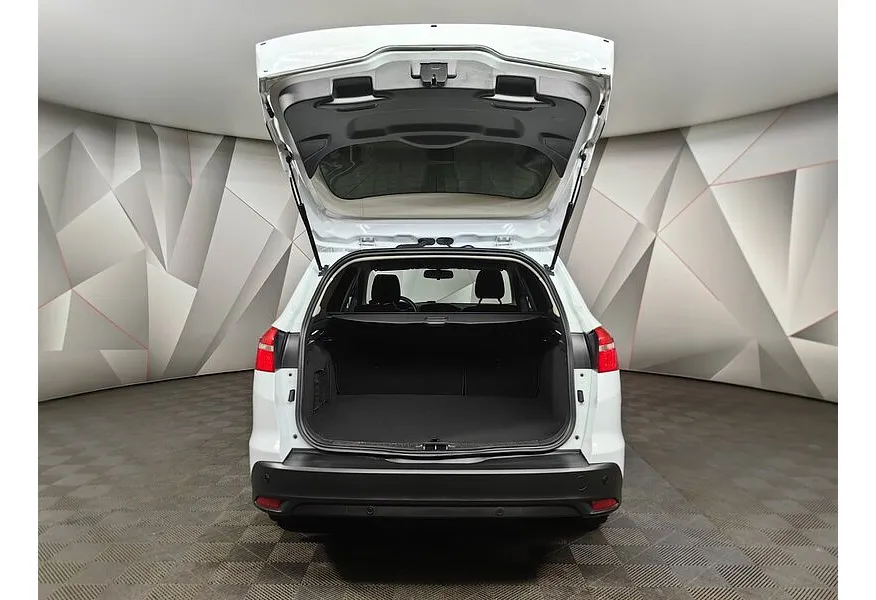 Ford Focus 1.6 PowerShift (105 л.с.) Trend Белый в АВИЛОН. Слайд №11